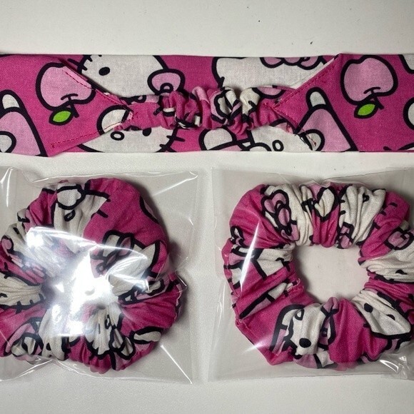 Hello kitty bow barrette - Picture 4 of 15